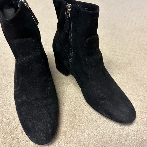 Black suede booties - Picture 2 of 3